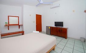 Hotel Del Profe, Huatulco